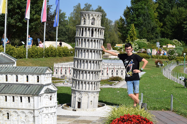 Torre di Pisa : al minimundus austriaco