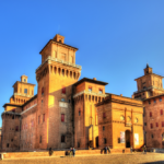 Visitare il Castello Estense per il ponte del 2 giugno a Ferrara