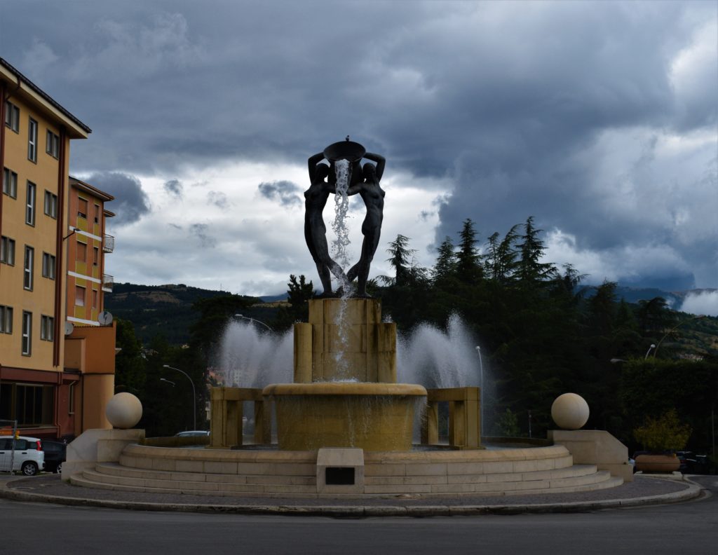 Fontana-Luminosa-Centro-Storico