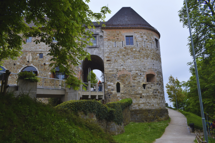 Visitare Lubiana in camper e fermarsi ad ammirare il suo imponente Castello